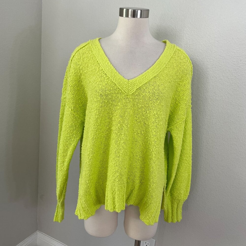 Pilcro Womens Small Neon Lime Green‎ Bouclé Pilled V Neck Knit Sweater